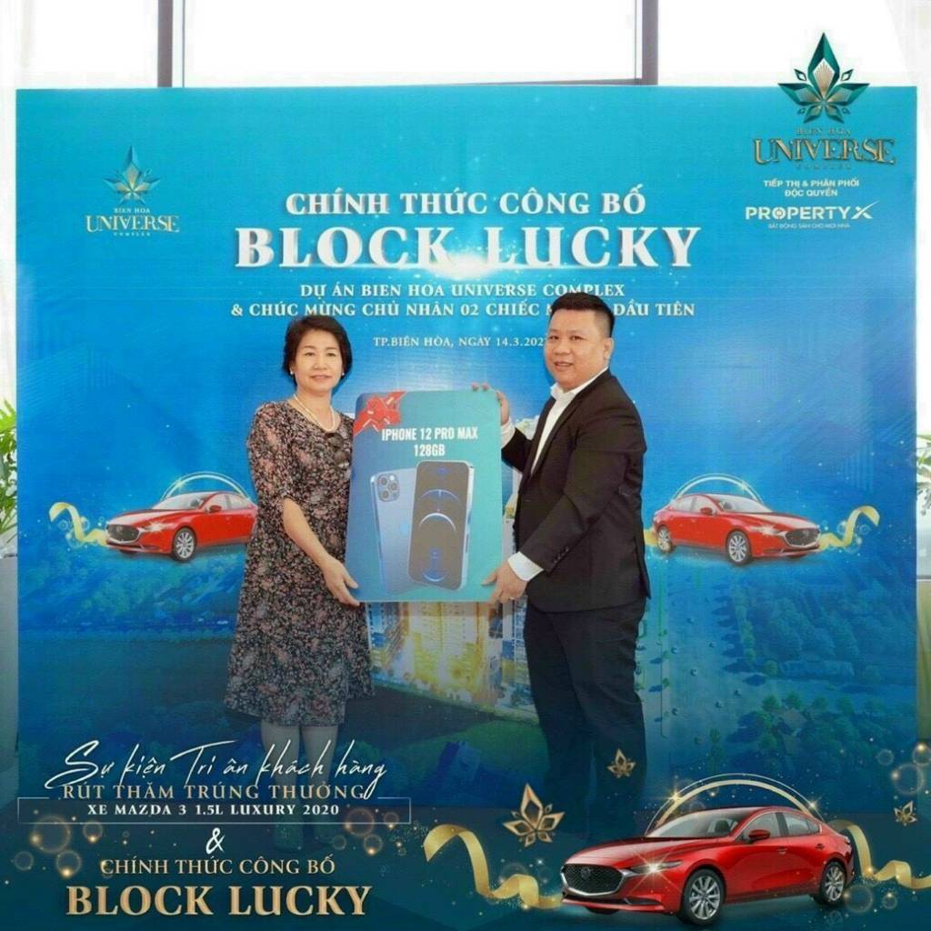2 Chiếc xe Mazada đã có chủ nhân tại sự kiện Tri ân Khách hàng và công bố BLOCK LUCKY - Biên Hòa Universe Complex 4 2 Chiếc xe Mazada đã có chủ nhân tại sự kiện Tri ân Khách hàng và công bố BLOCK LUCKY - Biên Hòa Universe Complex King Real
